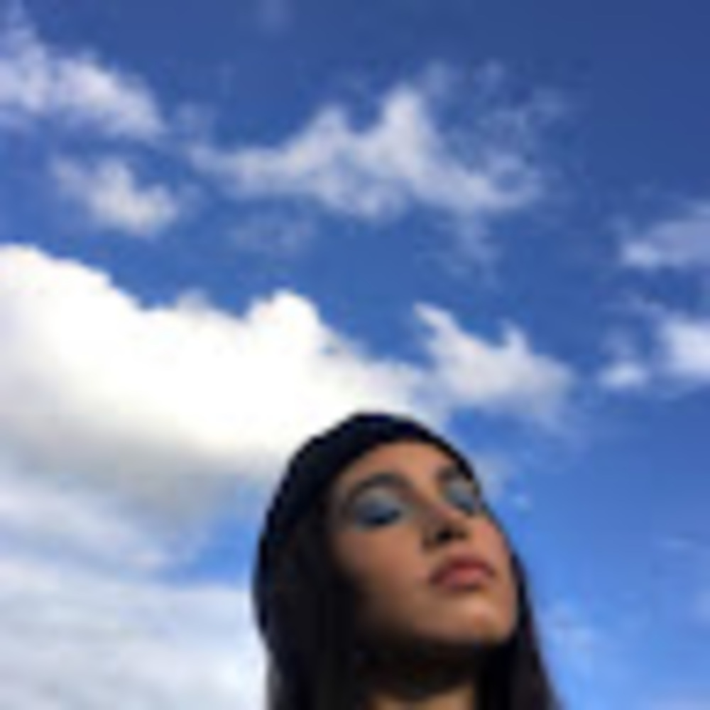 Meet your Posher, Alejandra